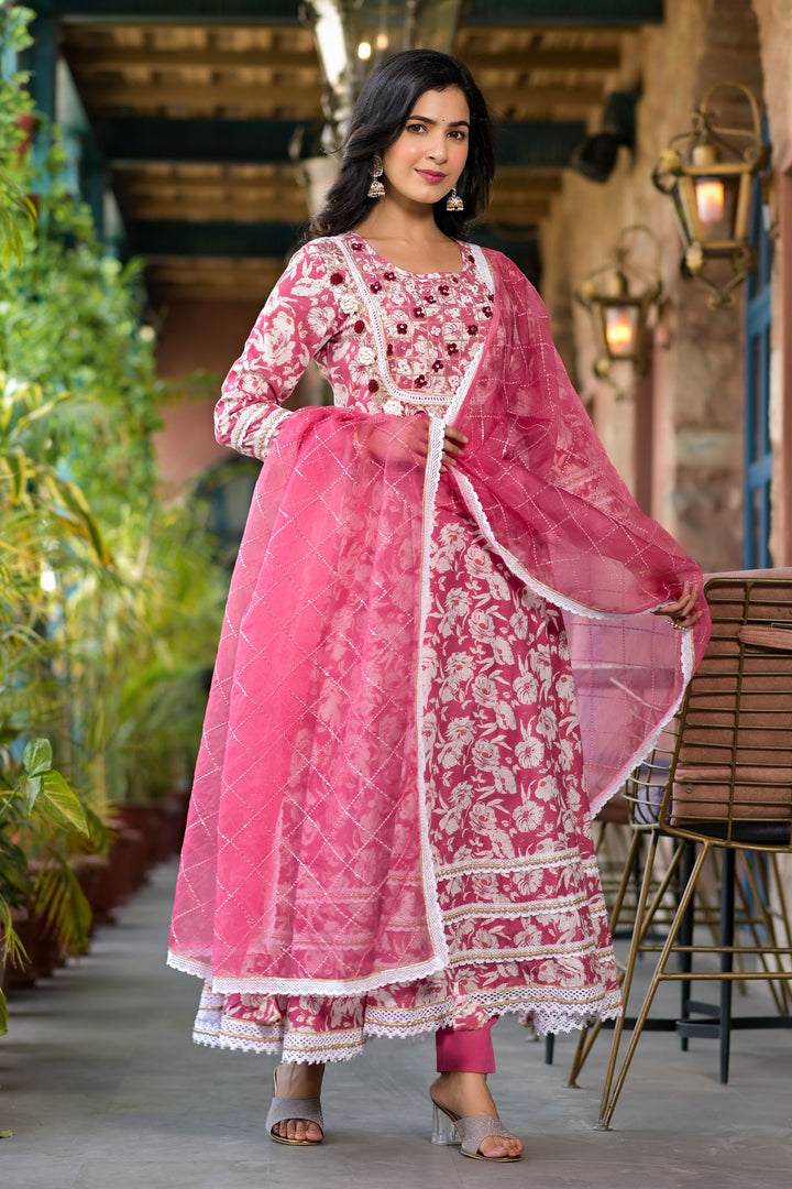Aavanya Pink Mulmul Anarkali Round Neck Thread Work Kurta & Trouser With Dupatta