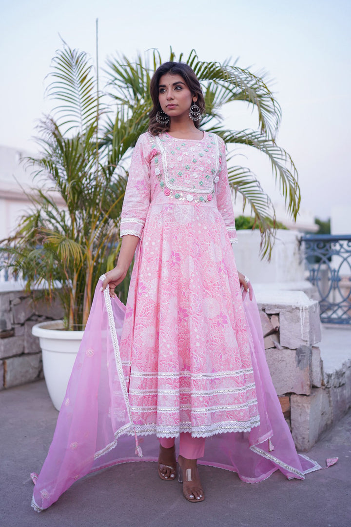 Aavanya Pink Cotton Hand Work And Thred Work Round Neck Anarkali Kurta & Trouser With Dupatta