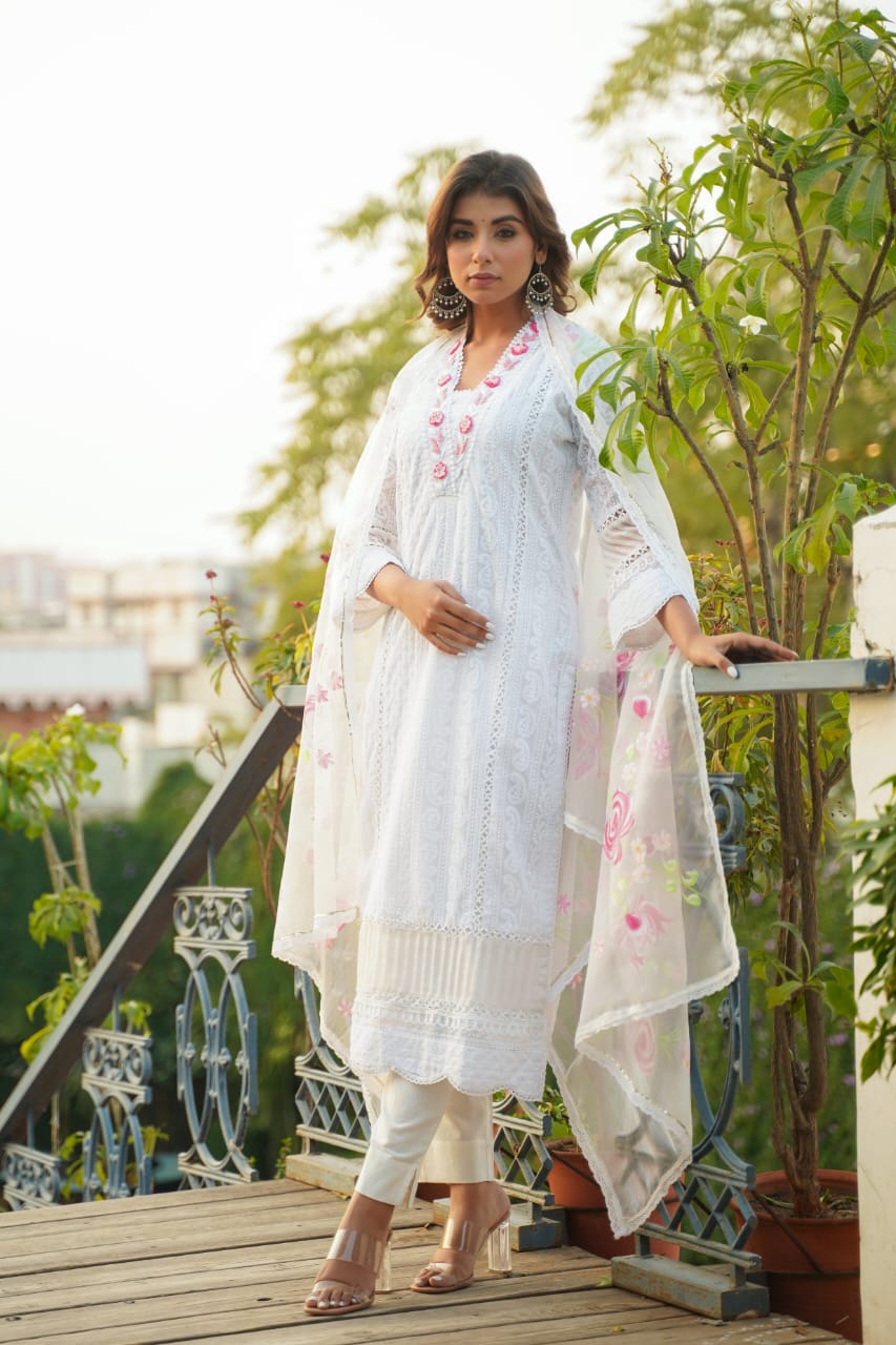 White Georgette with Thread Work V-Neck Kurta & Trouser With Dupatta