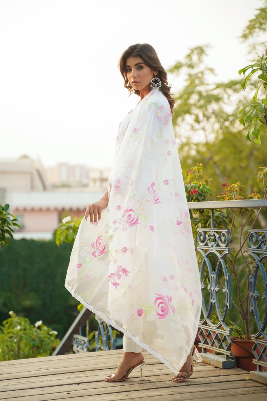 White Georgette with Thread Work V-Neck Kurta & Trouser With Dupatta