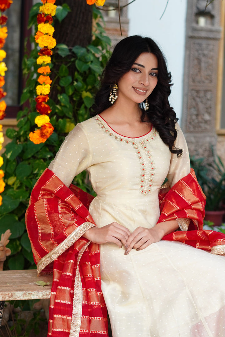 Beige Chanderi Silk Anarkali Round Neck Zari Kurta & Trouser With Dupatta