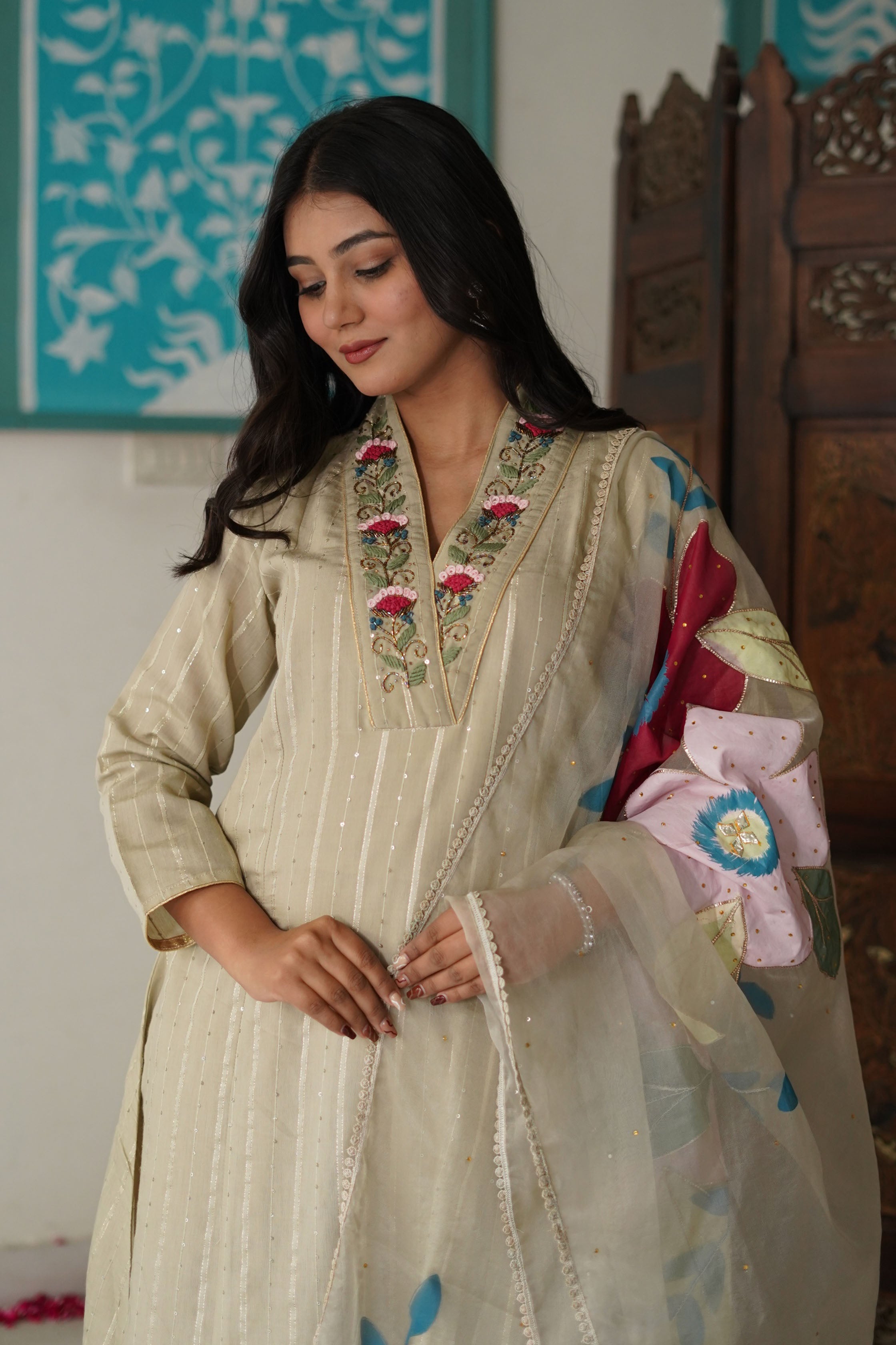 Beige Colour Cotton Prinetd with Zari Thread Work V-Neck Kurta & Trouser With Dupatta