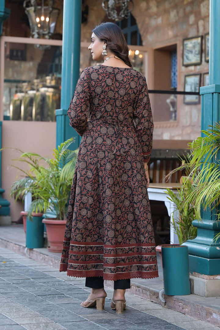 Black Cotton Anarkali V-Neck Sequinned Kurta & Trouser With Dupatta