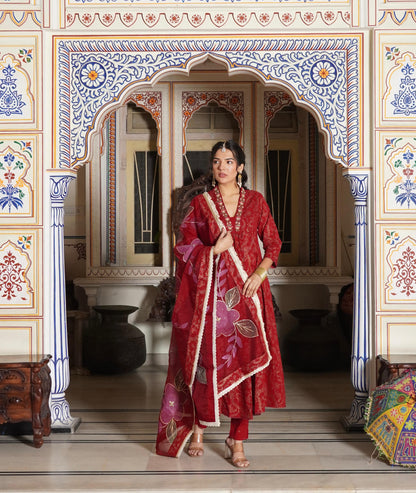 Anarkali Aliya Kurti Set