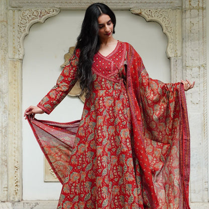 Cotton Angrakha Set with Tagai, Tiki Work, Hand Embroidery & Fancy Lace – Cotton Printed Dupatta & Malmal Bottom