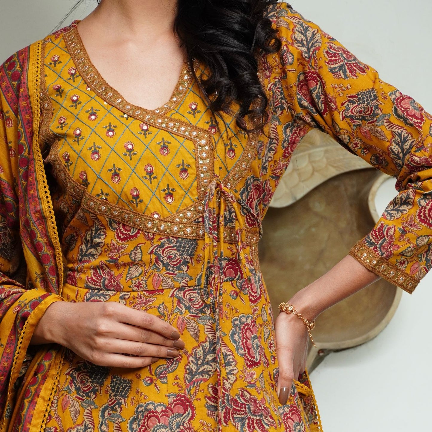 Cotton Angrakha Set with Tagai, Tiki Work, Hand Embroidery & Fancy Lace – Cotton Printed Dupatta & Malmal Bottom