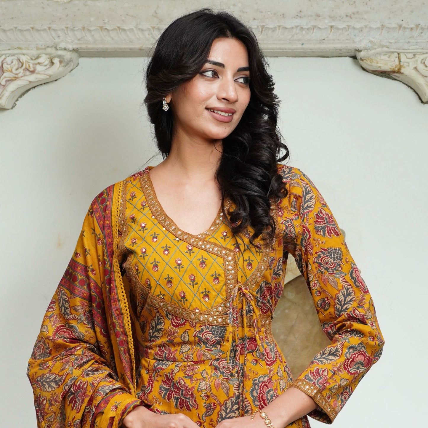 Cotton Angrakha Set with Tagai, Tiki Work, Hand Embroidery & Fancy Lace – Cotton Printed Dupatta & Malmal Bottom
