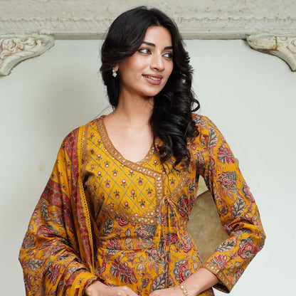 Cotton Angrakha Set with Tagai, Tiki Work, Hand Embroidery & Fancy Lace – Cotton Printed Dupatta & Malmal Bottom