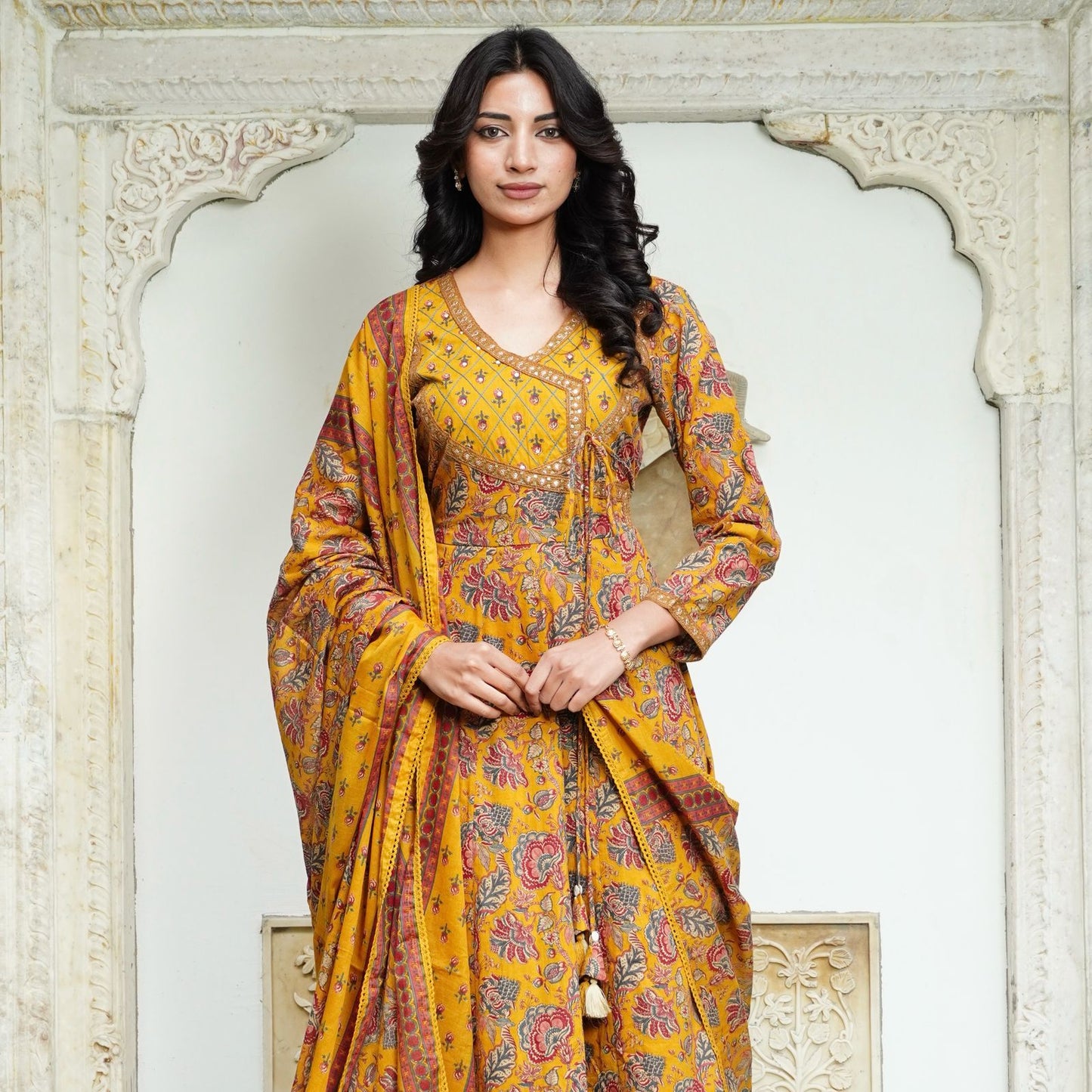 Cotton Angrakha Set with Tagai, Tiki Work, Hand Embroidery & Fancy Lace – Cotton Printed Dupatta & Malmal Bottom
