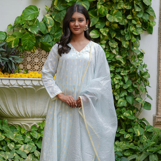 Chic Cotton Thread Set with Moti Work, Cut Dana & Tubelight Embellishments – Organza Thread Work Dupatta & Cotton Thread Bottom